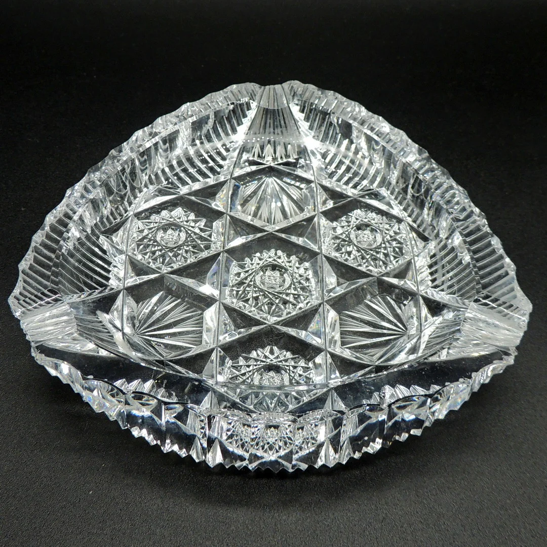 Cenicero cristal tallado